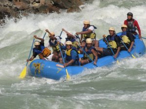  river rafting Rishikesh